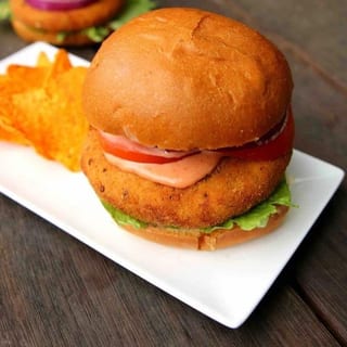 aloo tikki burger